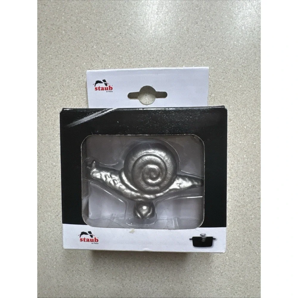 New Staub 40509-347 Animal Knob Escargot Handle